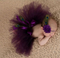 Preview: Newborn Baby Tutu, Violett mit Pfauenfedern