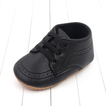 Für den vollendeten Look: Taufschuhe für kleine Boys - 3 Farben