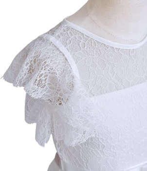 Zum verlieben: Langes Festkleid mit besonders schönen, feinen Ärmeln - weiss und elfenbein