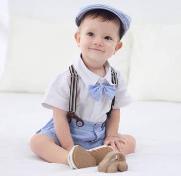 Pinkvanille Kollektion: Hellblaues elegantes Anzug-Set für Baby Boys, 5-teilig - optional mit Weste. Sommerset, kurzärmlig und Shorts!