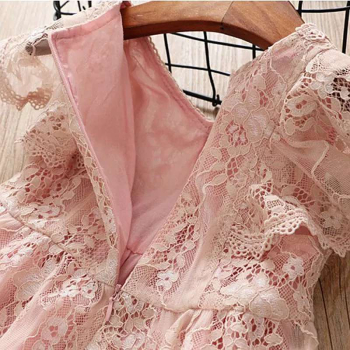 Romantisches Vintage Kleidchen mit Spitzen und Chiffon - Vanille oder Rosa