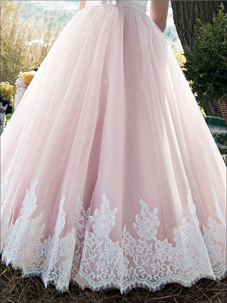 Langes Traumkleid, bicolor rosa-weiss - sehr elegant mit Spitzendeko