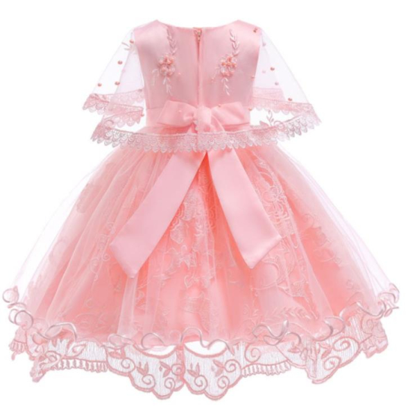 Taufkleid mit kleinem Schleier, weiss oder rosa